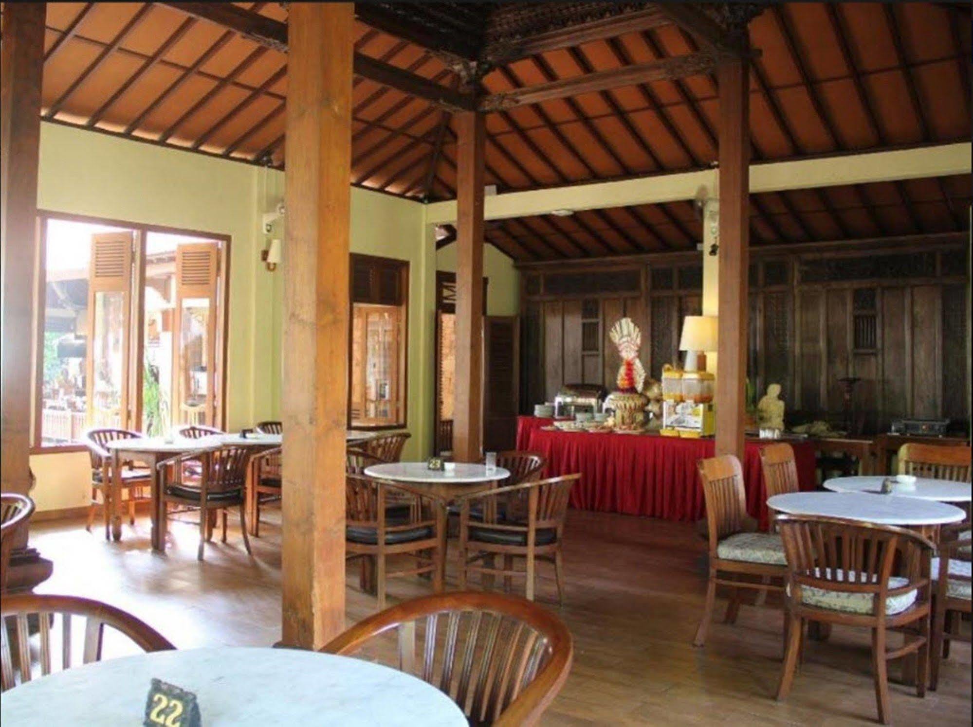 Besakih Sanur (Bali)